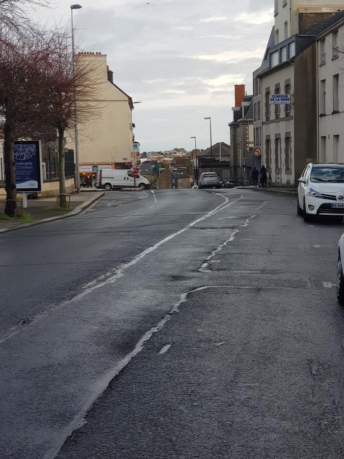 Hotel De L'arrivée Saint-Brieuc Extérieur photo